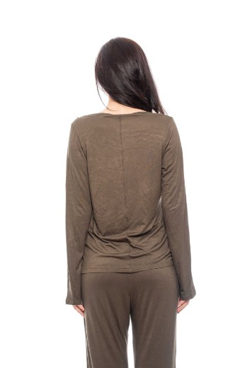 Imagen de Kaia - Pijama largo de modal y encaje