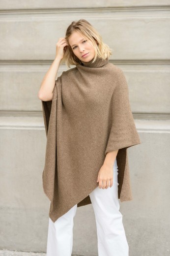 Imagen de Cala - Poncho de Punto Visón