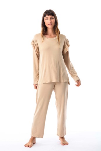 Imagen de Maia - Pijama Manga Larga con Volados Beige