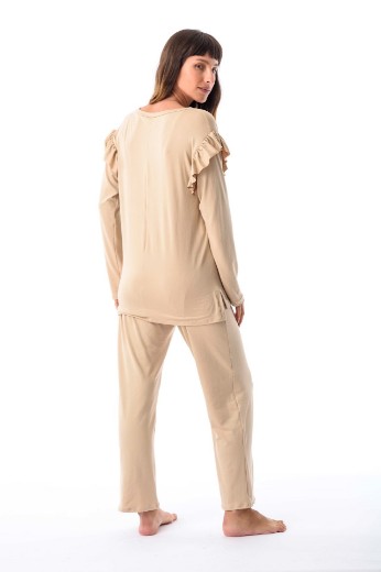 Imagen de Maia - Pijama Manga Larga con Volados Beige