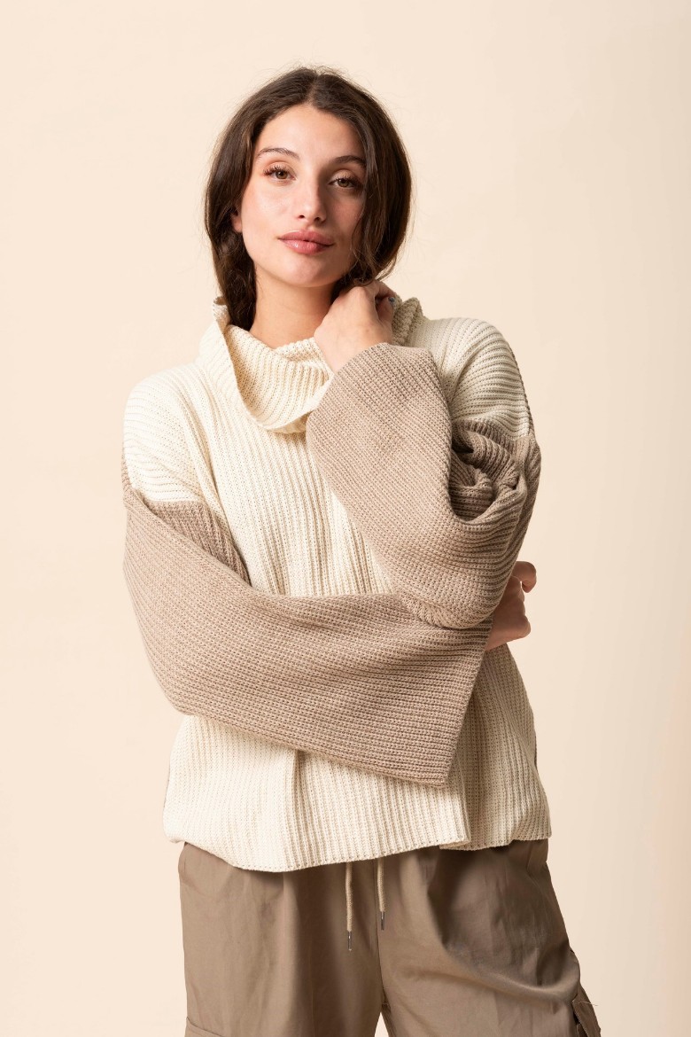 Imagen de Helen - Buzo de Punto Combinado Beige