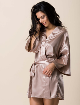 Imagen para la categoría Batas & Kimonos